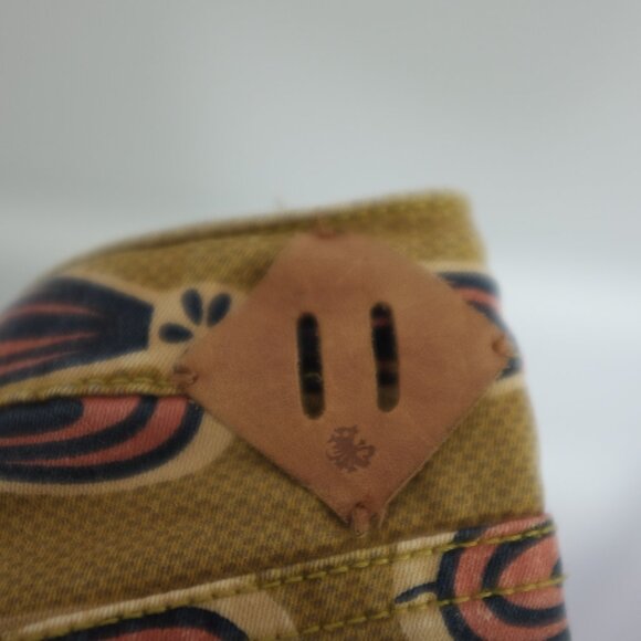 Scotch R'Belle mustard yellow pattern print rolled shorts - Picture 4 of 10